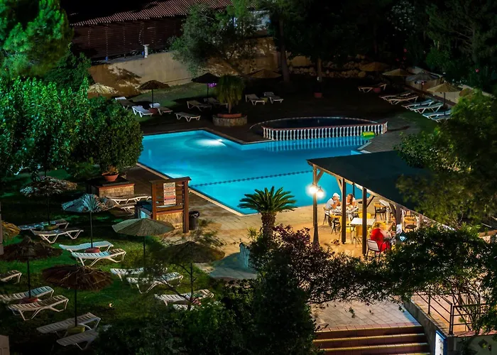 Achousa Hotel (Adults Only)